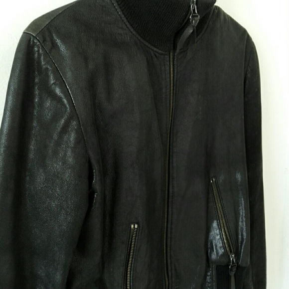 Dolce & Gabbana timeless leather bomber jacket - Picture 4 of 8